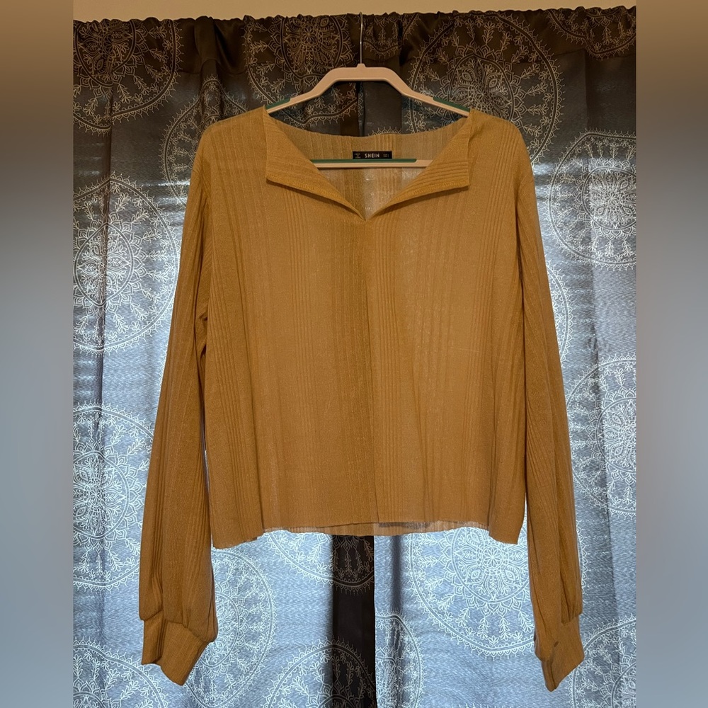 Lightweight long sleeve